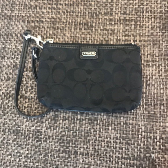 Authentic Coach Clutch - Picture 6 of 6